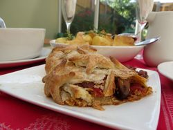 Our Lizzy Recipe: Mushroom & Roasted Pepper Strudel (Vegan) - Our Lizzy Recipe